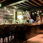 Victoria - Maison Caerdinael 4*