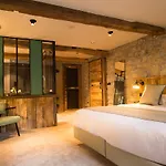 Victoria - Maison Caerdinael 4*