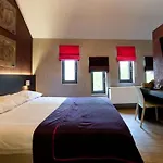 Victoria - Maison Caerdinael デュルビュイ