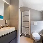 ホテル Victoria - Maison Caerdinael 4*