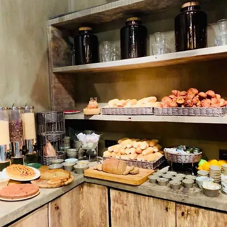 Victoria - Maison Caerdinael