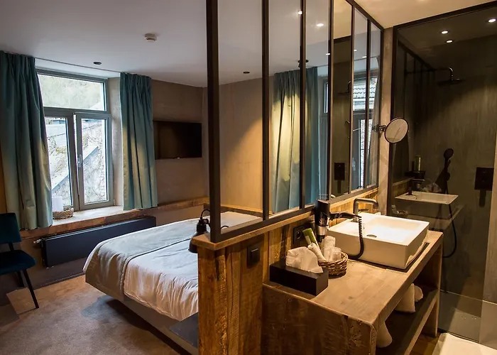 Victoria - Maison Caerdinael Hotell 4*